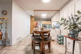 Photo #5: 2513482 Listing 