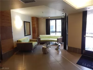 Photo #1: 2513495 Listing 