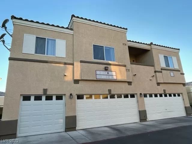 MLS: 2513539 Condo For Sale