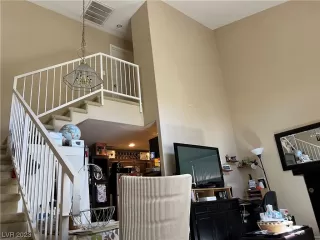 Photo #5: 2513551 Listing