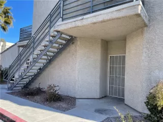 Photo #1: 2513562 Listing 