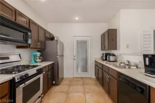 Photo #3: 2513564 Listing 