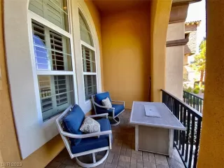 Photo #1: 2513583 Listing 