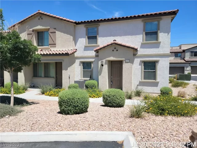 MLS: 2513620 Condo For Sale