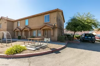 Photo #2: 2513634 Listing 