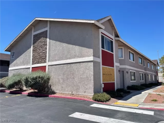 MLS: 2513684 Condo For Sale