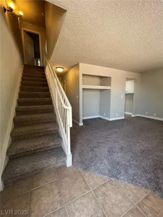 Photo #4: 2513684 Listing 