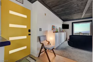 Photo #3: 2513724 Listing