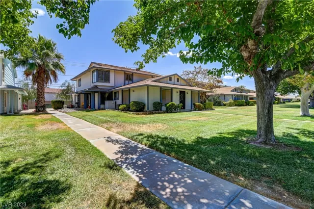 MLS: 2513732 Condo For Sale