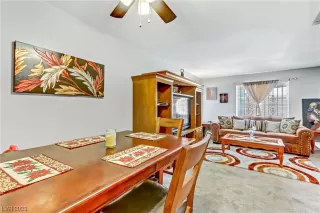 Photo #4: 2513732 Listing 