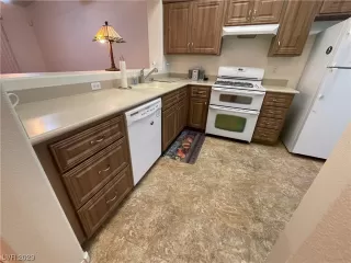 Photo #5: 2513737 Listing 