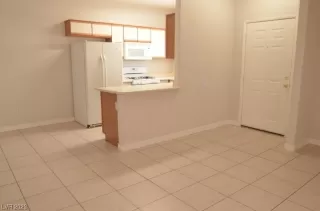 Photo #3: 2513766 Listing