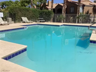 Photo #1: 2513792 Listing 