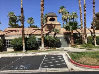 Photo #2: 2513792 Listing 