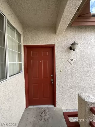 Photo #2: 2513821 Listing 