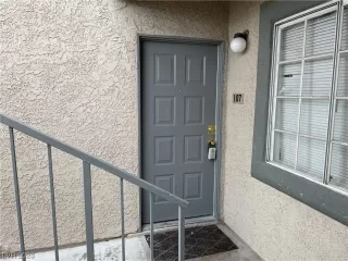 Photo #1: 2513832 Listing