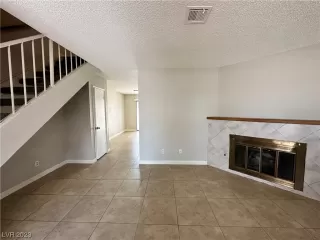 Photo #4: 2513834 Listing 