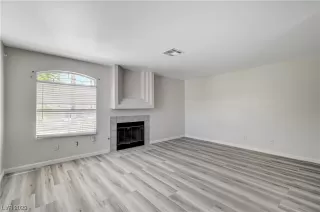 Photo #4: 2513844 Listing 