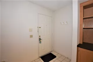 Photo #3: 2513866 Listing