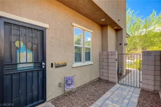 Photo #4: 2513871 Listing