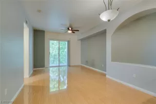 Photo #1: 2513873 Listing