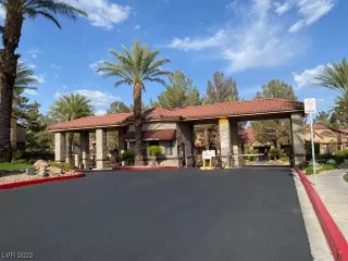 Photo #1: 2513880 Listing 