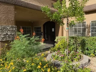 Photo #2: 2513880 Listing 