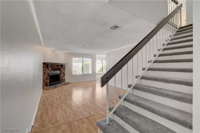 MLS: 2513907 Condo For Sale