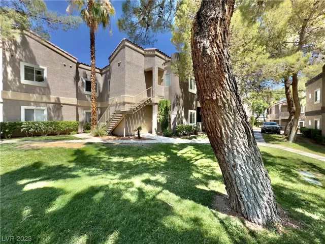 MLS: 2513980 Condo For Sale