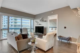 Photo #4: 2513986 Listing 