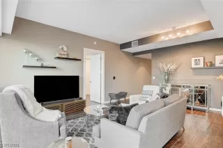 Photo #5: 2513986 Listing 