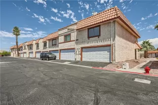 Photo #2: 2514012 Listing 