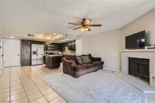 Photo #4: 2514012 Listing 