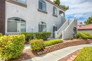 Photo #3: 2514022 Listing