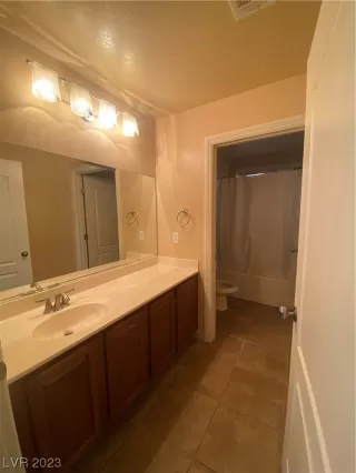 Photo #4: 2514039 Listing 