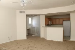 Photo #4: 2514077 Listing 