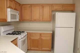 Photo #6: 2514077 Listing 