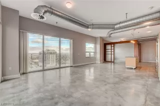 Photo #4: 2514115 Listing 