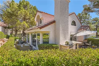 Photo #2: 2514119 Listing 