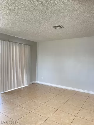 Photo #4: 2514129 Listing 