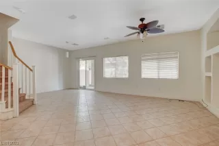 Photo #2: 2514188 Listing