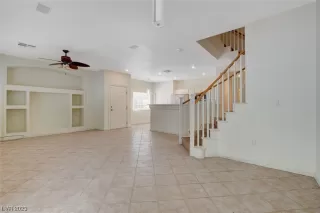 Photo #5: 2514188 Listing