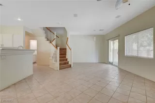 Photo #6: 2514188 Listing