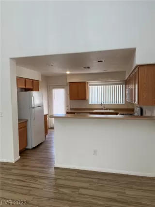 Photo #3: 2514209 Listing 