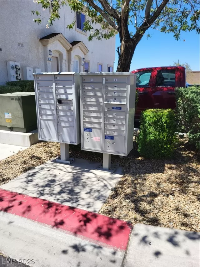 MLS: 2514227 Condo For Sale