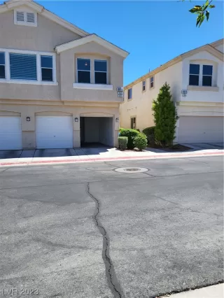 Photo #1: 2514227 Listing 