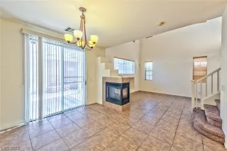 Photo #2: 2514241 Listing 