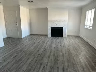 Photo #5: 2514257 Listing 