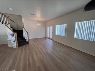 Photo #5: 2514258 Listing 