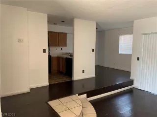 Photo #2: 2514284 Listing 